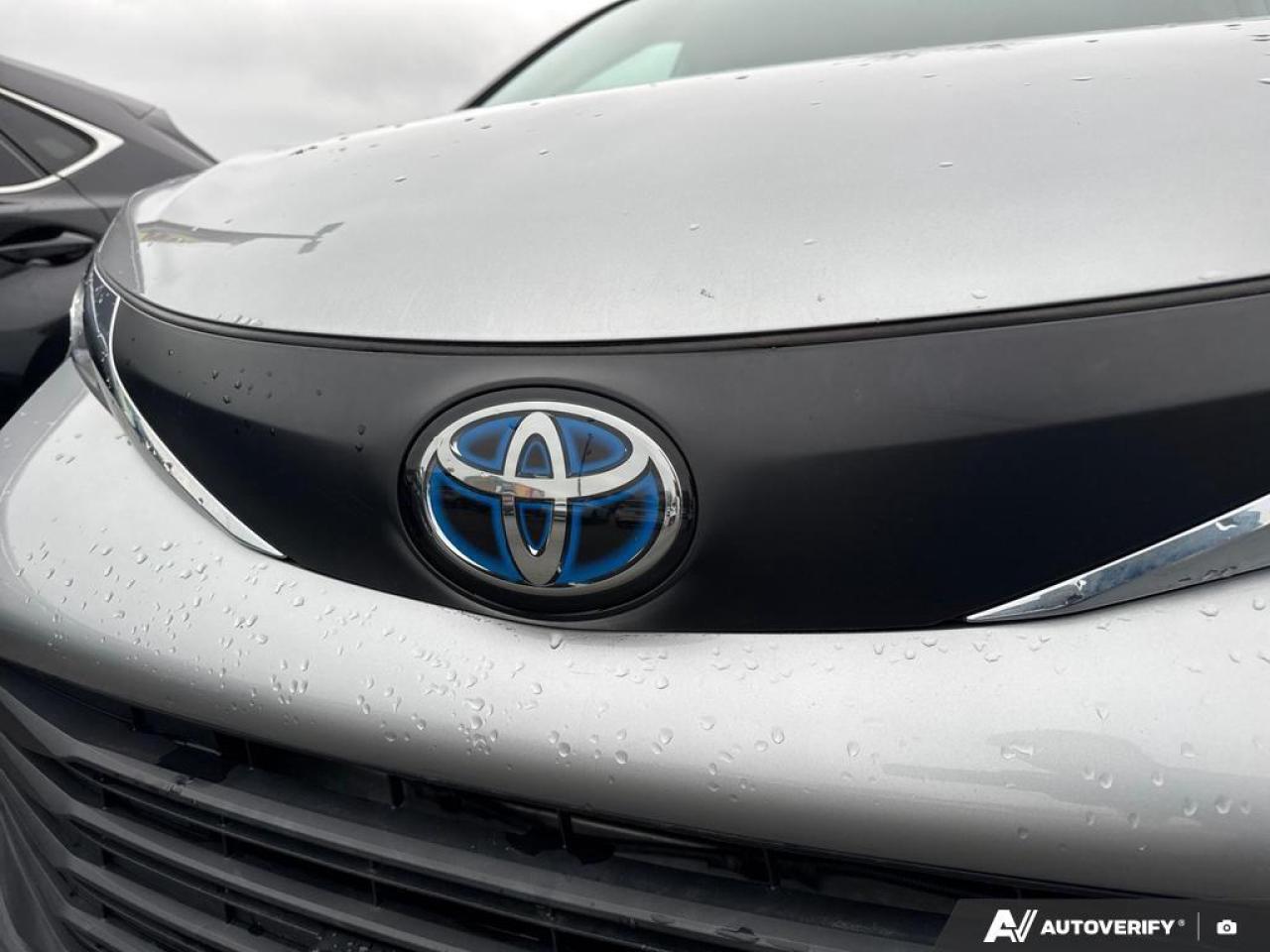 2021 Toyota Sienna LE 8-Passenger BACKUP CAM   BLUETOOTH   HTD SEATS Photo