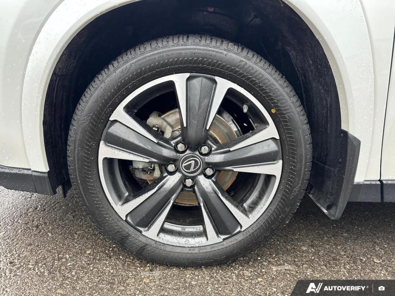 2024 Lexus UX 250H HYBRID   BACKUP CAM   BLUETOOTH   HTD SEATS   KEYL Photo