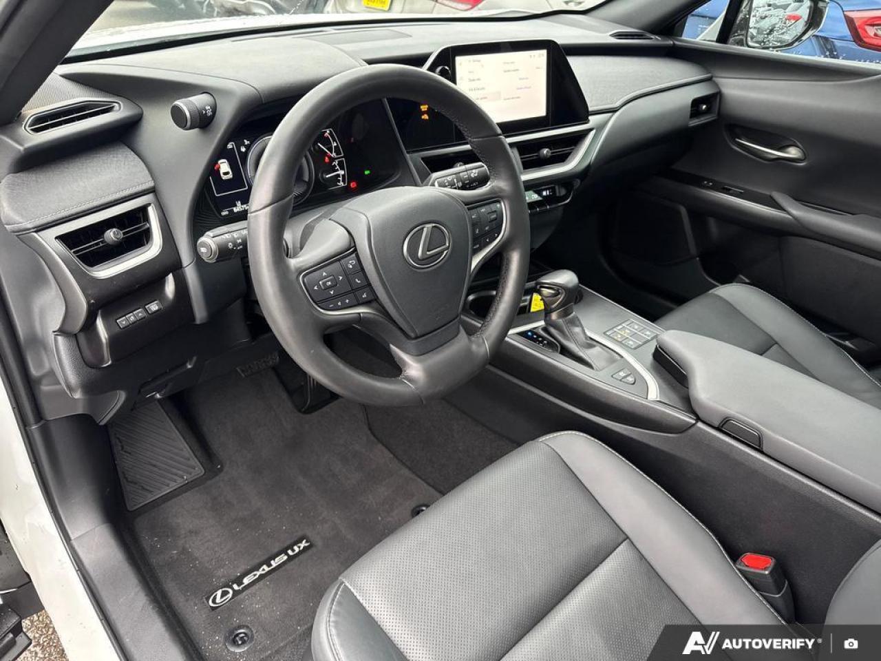 2024 Lexus UX 250H HYBRID   BACKUP CAM   BLUETOOTH   HTD SEATS   KEYL Photo