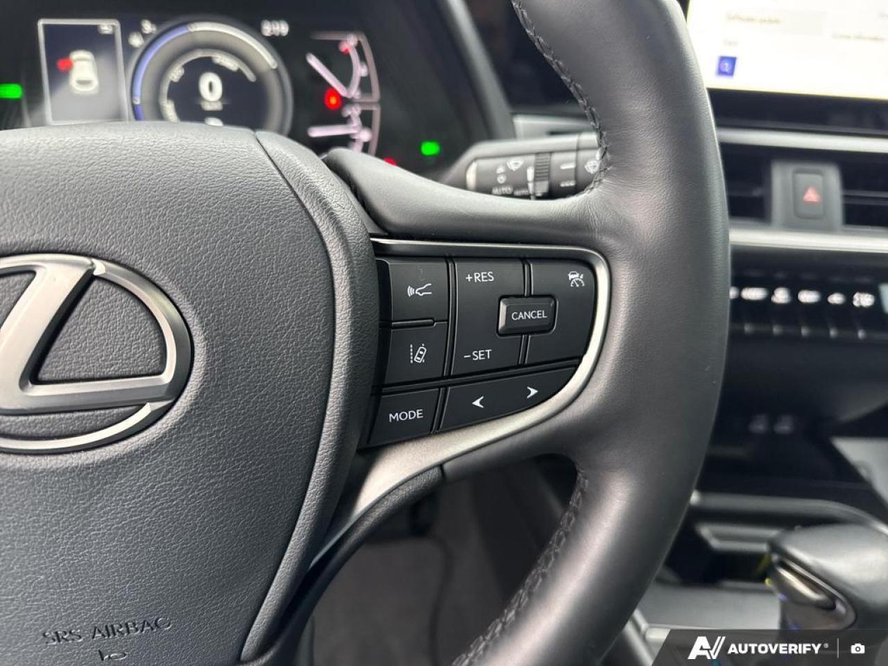 2024 Lexus UX 250H HYBRID   BACKUP CAM   BLUETOOTH   HTD SEATS   KEYL Photo