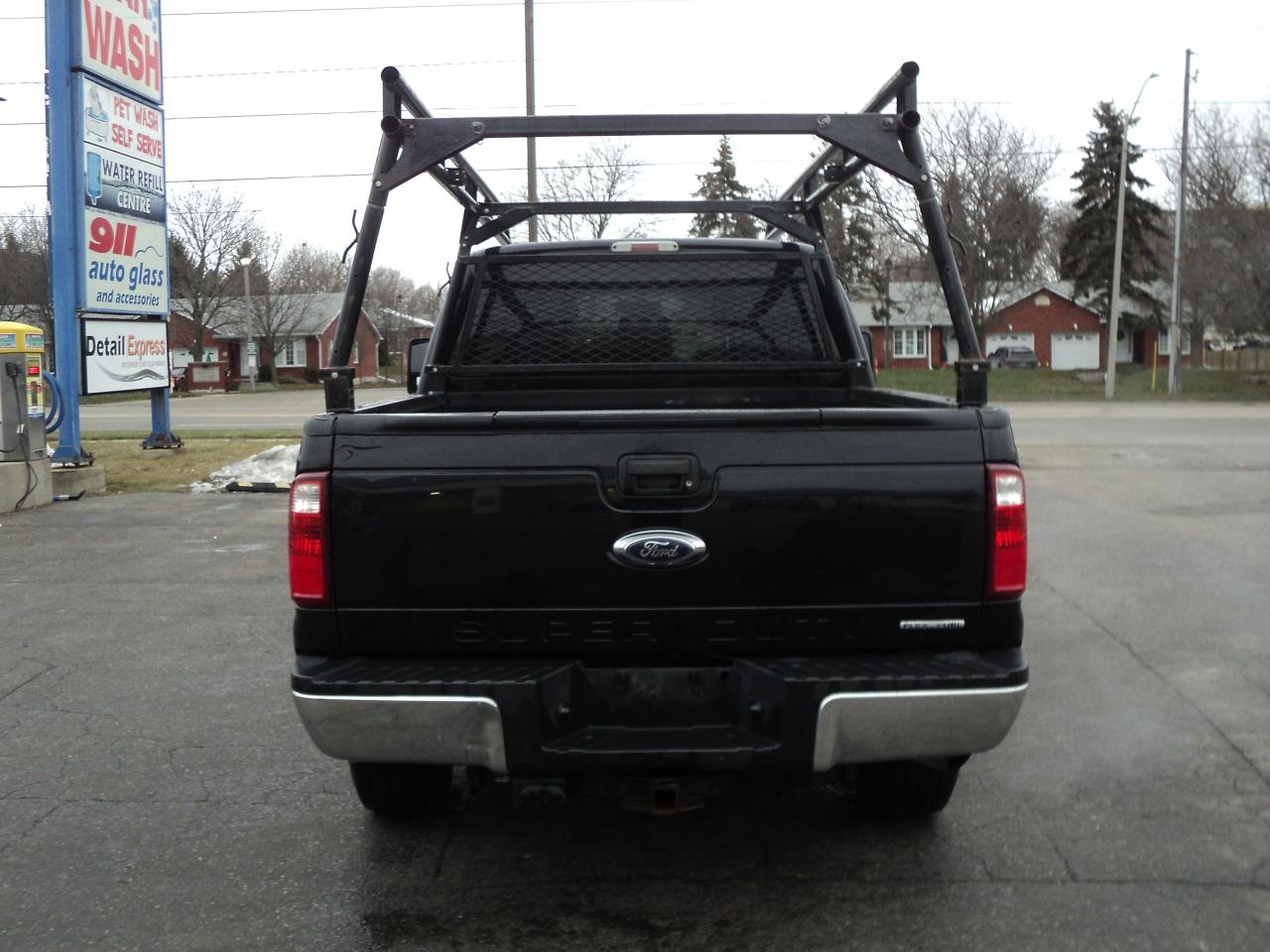 2016 Ford SUPER DUTY F-250 SRW XLT CrewCab FX4 6.2L8cyl 6'8"Box BackUpCam Photo