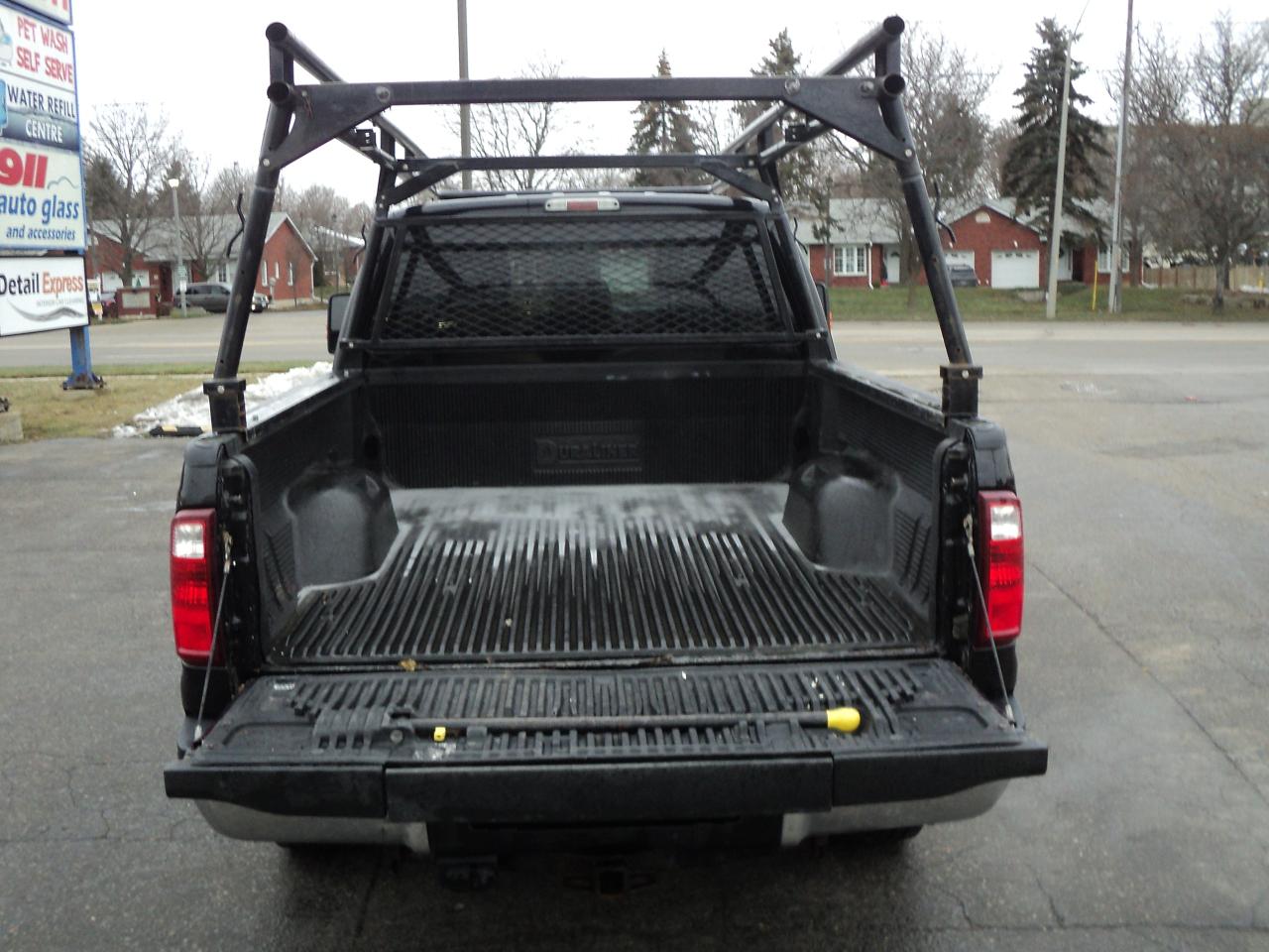 2016 Ford SUPER DUTY F-250 SRW XLT CrewCab FX4 6.2L8cyl 6'8"Box BackUpCam Photo