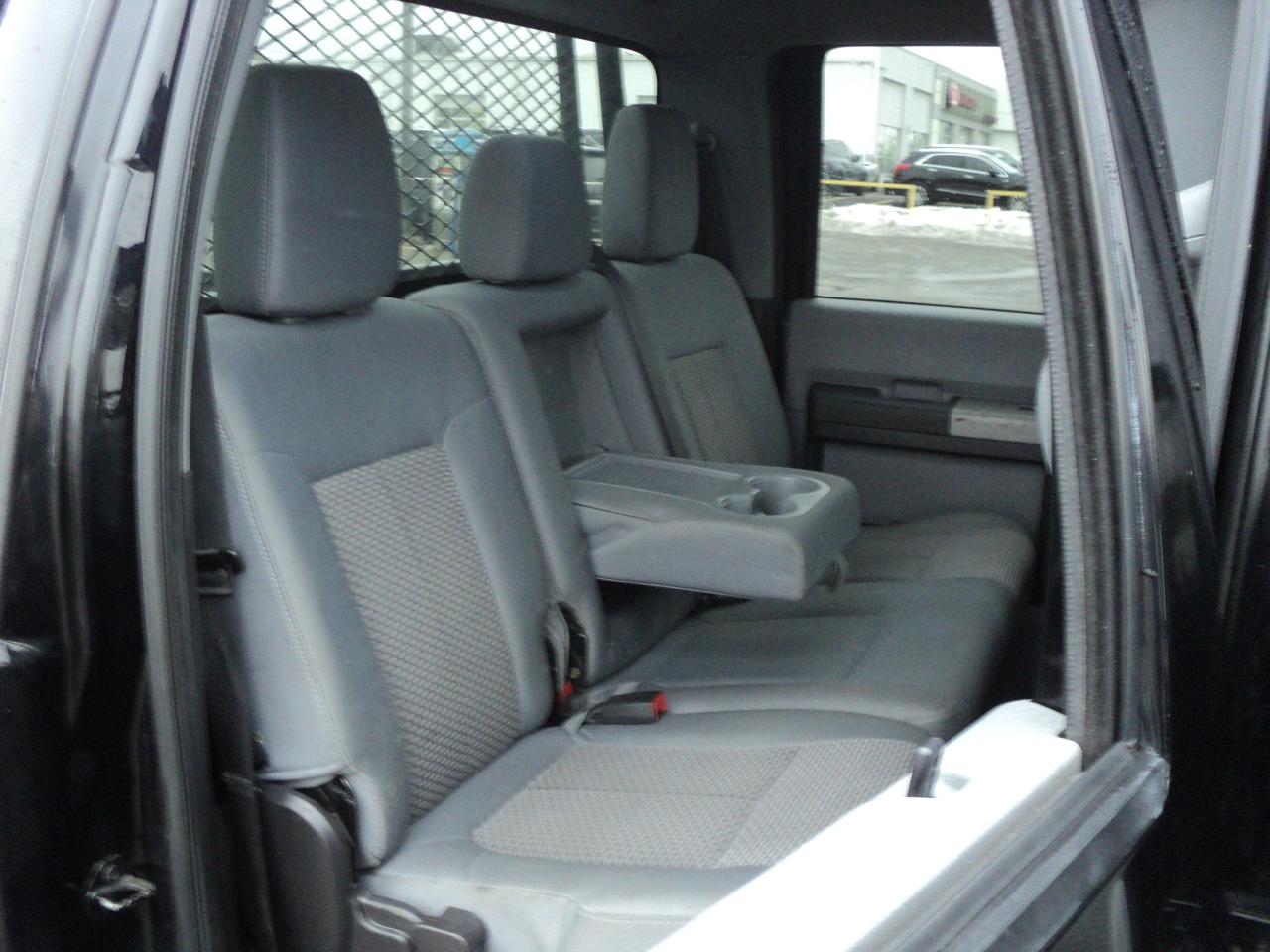 2016 Ford SUPER DUTY F-250 SRW XLT CrewCab FX4 6.2L8cyl 6'8"Box BackUpCam Photo