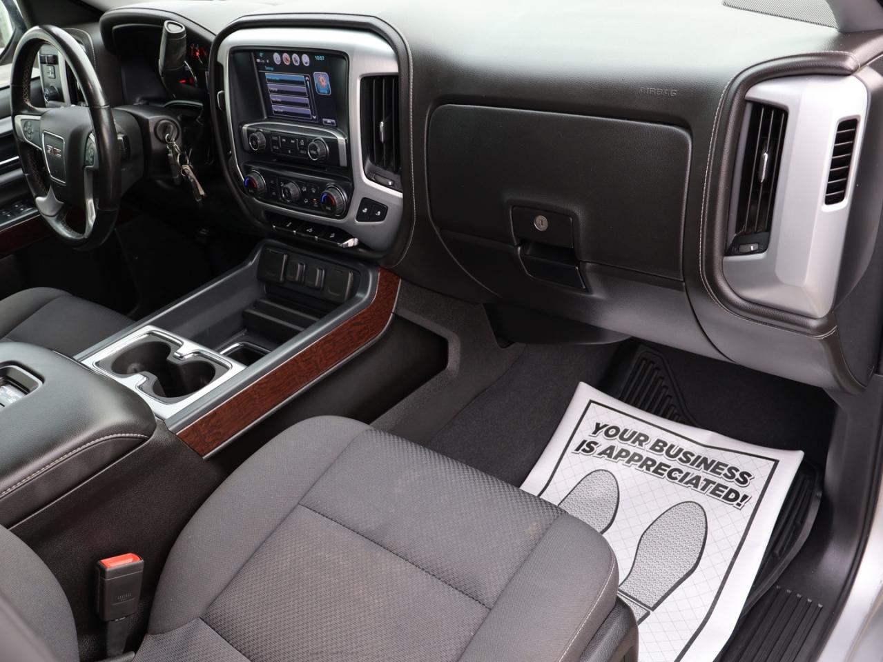 2018 GMC Sierra 1500 V8 SLE-Z71 LIMITED PKG 4WD CERTIFIED *ACCIDENT FREE* CAMERA BLUETOOTH HEATED SEATS SIDE BOARDS CRUISE ALLOYS Photo