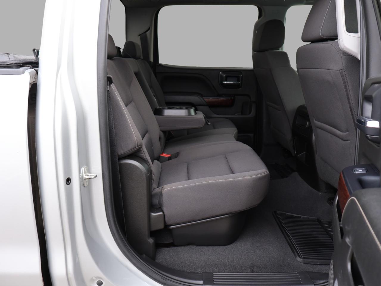 2018 GMC Sierra 1500 V8 SLE-Z71 LIMITED PKG 4WD CERTIFIED *ACCIDENT FREE* CAMERA BLUETOOTH HEATED SEATS SIDE BOARDS CRUISE ALLOYS Photo