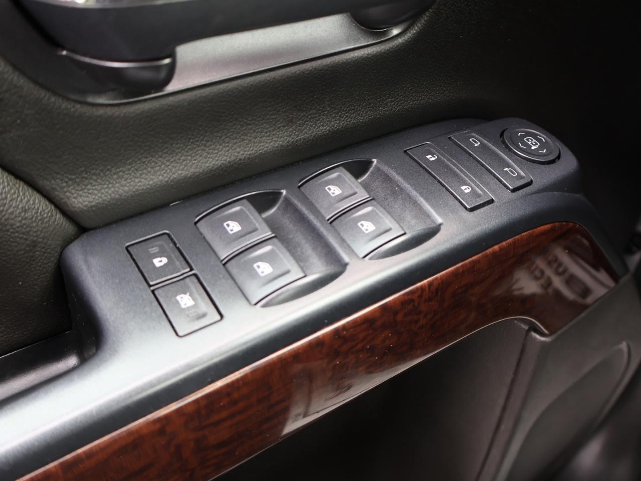 2018 GMC Sierra 1500 V8 SLE-Z71 LIMITED PKG 4WD CERTIFIED *ACCIDENT FREE* CAMERA BLUETOOTH HEATED SEATS SIDE BOARDS CRUISE ALLOYS Photo