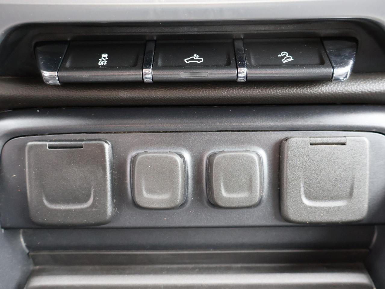 2018 GMC Sierra 1500 V8 SLE-Z71 LIMITED PKG 4WD CERTIFIED *ACCIDENT FREE* CAMERA BLUETOOTH HEATED SEATS SIDE BOARDS CRUISE ALLOYS Photo