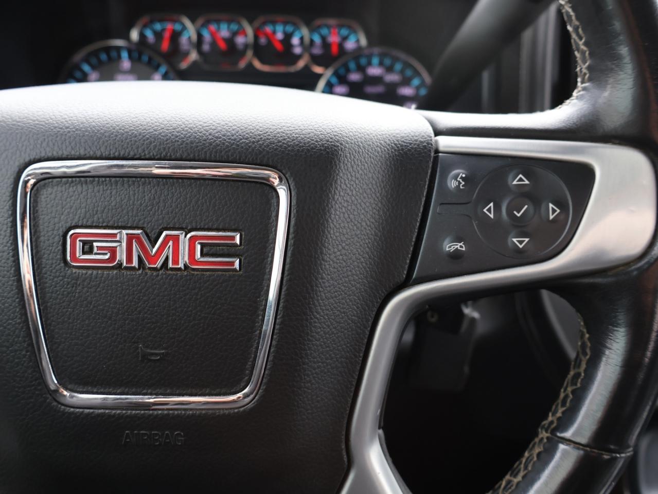 2018 GMC Sierra 1500 V8 SLE-Z71 LIMITED PKG 4WD CERTIFIED *ACCIDENT FREE* CAMERA BLUETOOTH HEATED SEATS SIDE BOARDS CRUISE ALLOYS Photo