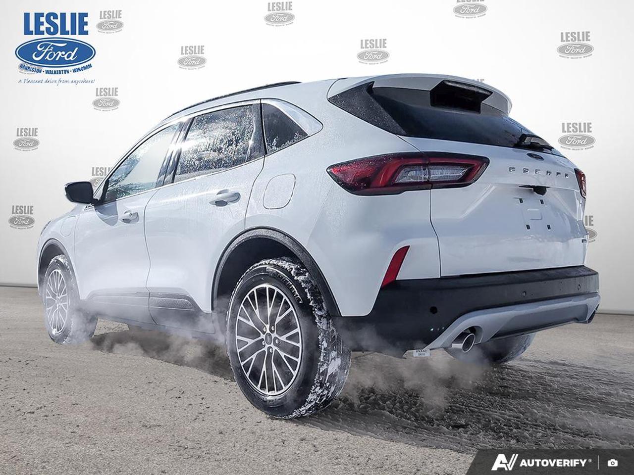 2023 Ford Escape PHEV FWD Photo3