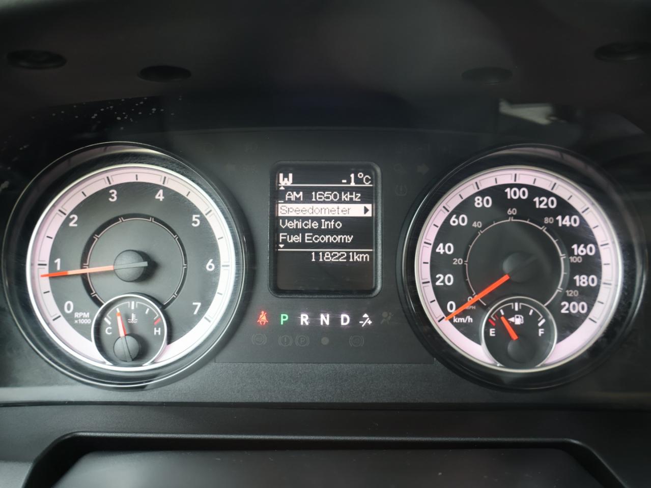 2018 RAM 1500 TRADESMAN 4WD CERTIFIED *ACCIDENT FREE* CAMERA BLUETOOTH CRUISE ALLOYS Photo