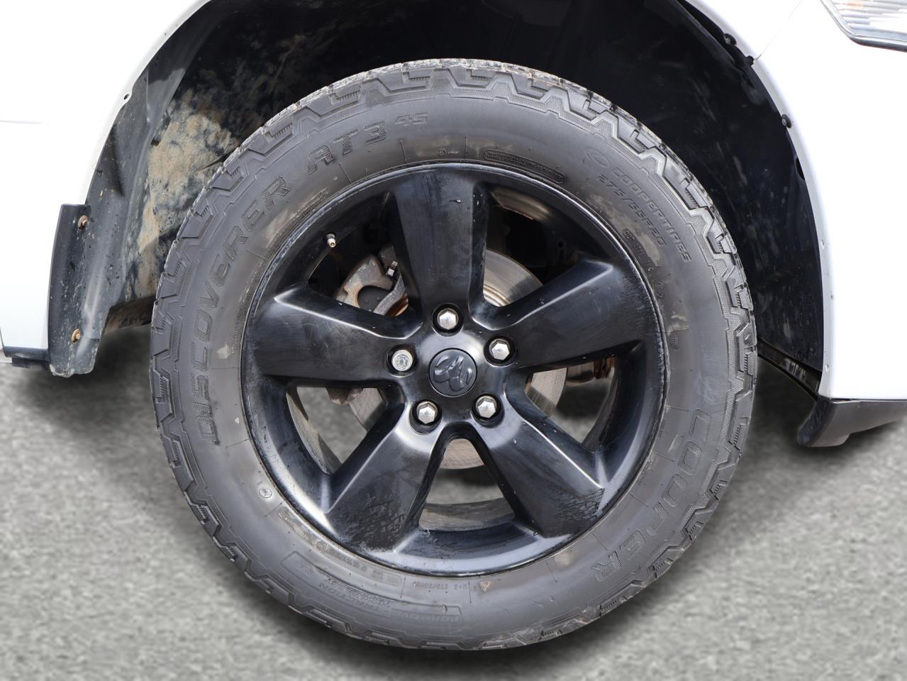 2018 RAM 1500 TRADESMAN 4WD CERTIFIED *ACCIDENT FREE* CAMERA BLUETOOTH CRUISE ALLOYS Photo