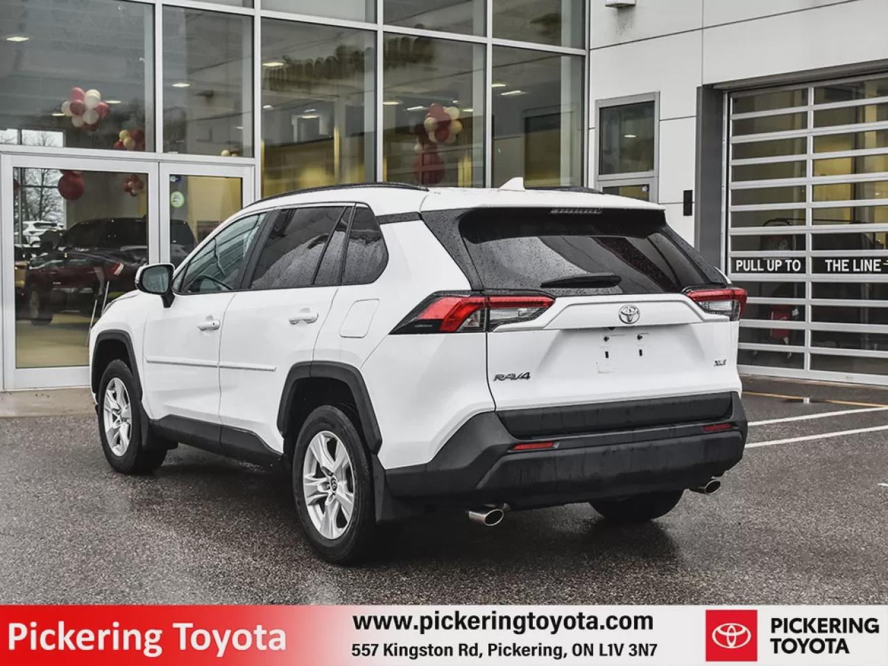 2021 Toyota RAV4 XLE Photo