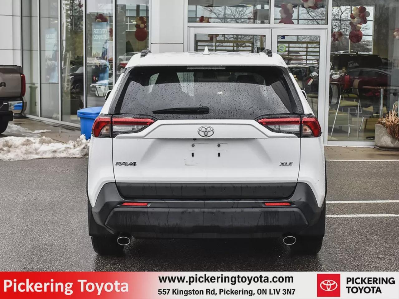 2021 Toyota RAV4 XLE Photo
