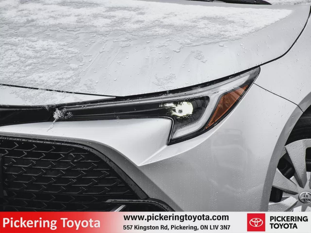 2023 Toyota Corolla Hatchback SE Photo