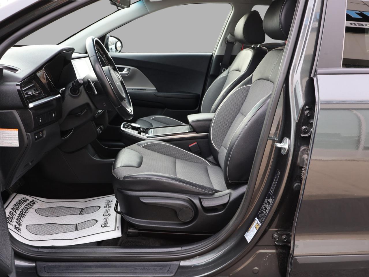 2022 Kia NIRO EV EX CERTIFIED *KIA MAINTAIN* CAMERA BLUETOOTH LEATHER HEATED SEAT/STEERING CRUISE ALLOYS Photo