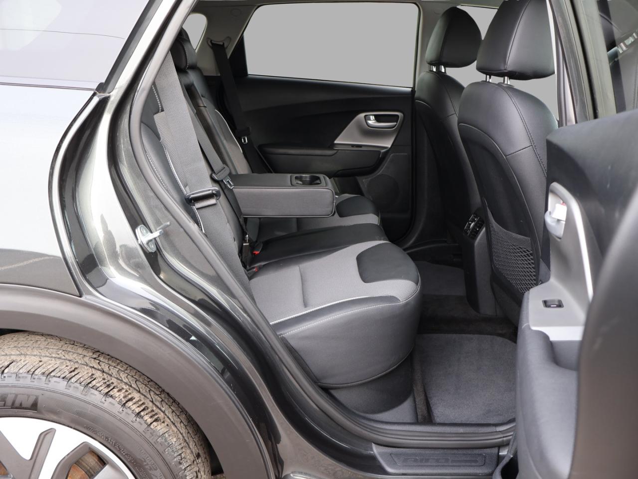 2022 Kia NIRO EV EX CERTIFIED *KIA MAINTAIN* CAMERA BLUETOOTH LEATHER HEATED SEAT/STEERING CRUISE ALLOYS Photo