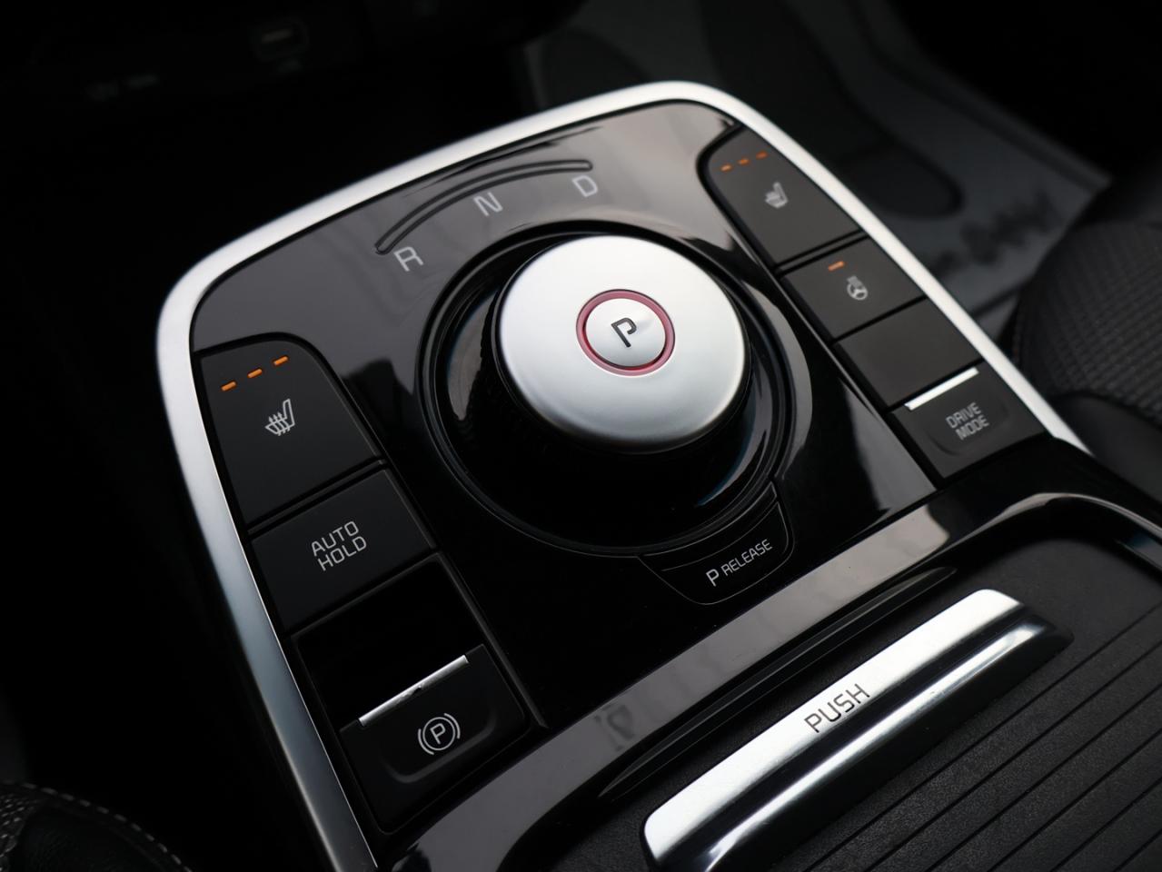 2022 Kia NIRO EV EX CERTIFIED *KIA MAINTAIN* CAMERA BLUETOOTH LEATHER HEATED SEAT/STEERING CRUISE ALLOYS Photo