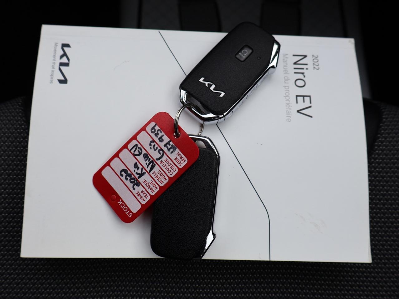 2022 Kia NIRO EV EX CERTIFIED *KIA MAINTAIN* CAMERA BLUETOOTH LEATHER HEATED SEAT/STEERING CRUISE ALLOYS Photo