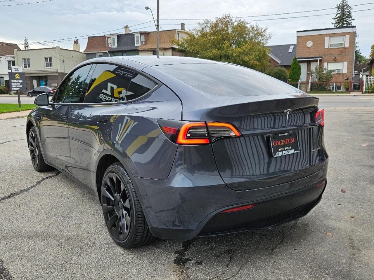 2022 Tesla Model Y LONG RANGE AWD-WHITE INTERIOR-20 IN WHEELS Photo