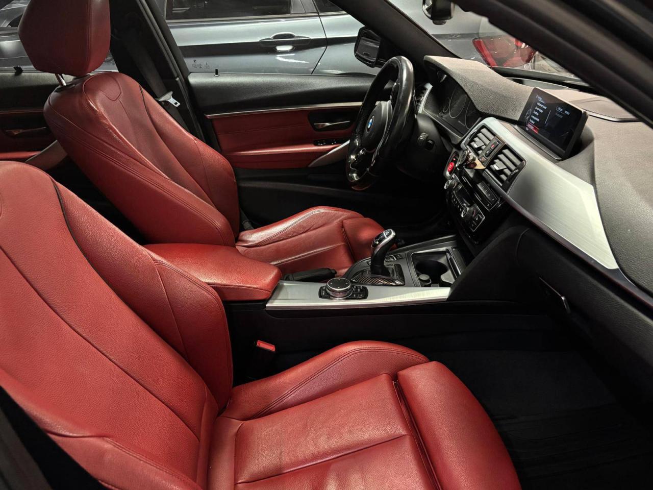 2016 BMW 3 Series 4dr Sdn 328i xDrive AWD Photo