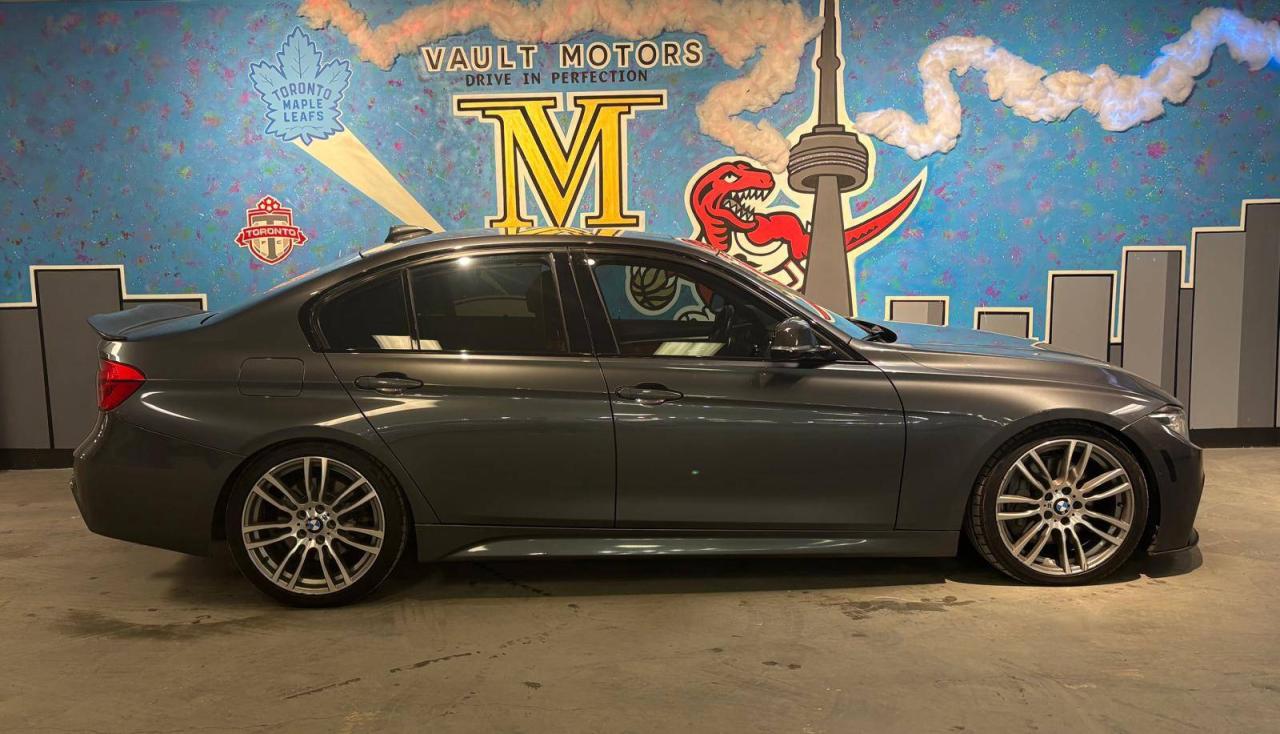 2016 BMW 3 Series 4dr Sdn 328i xDrive AWD Photo