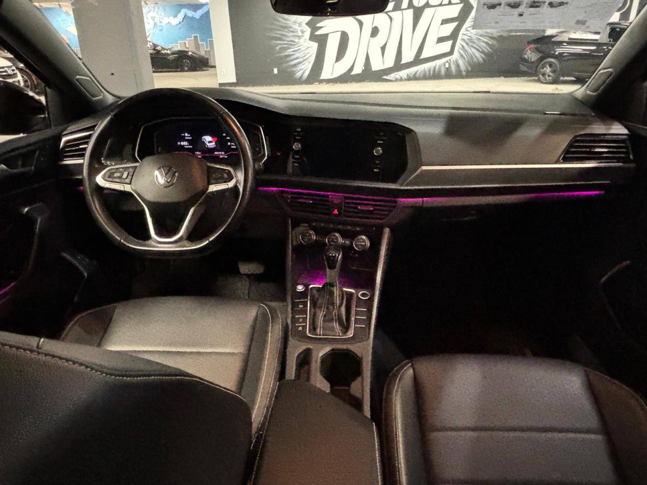 2022 Volkswagen Jetta Comfortline Auto / 9 SERVICE RECORDS $0 % DOWN FINANCE OAC Photo