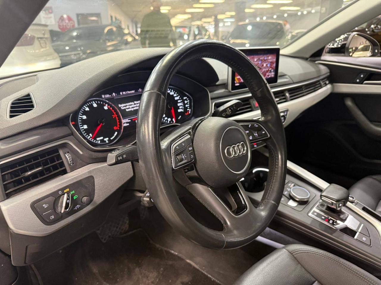 2017 Audi A4 4dr Sdn Auto Progressiv FrontTrak Photo