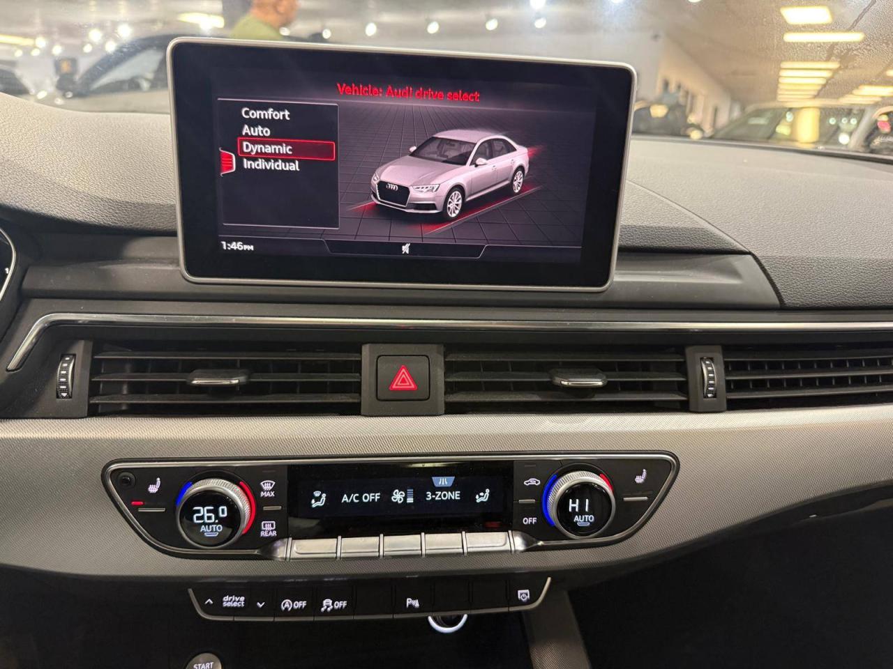 2017 Audi A4 4dr Sdn Auto Progressiv FrontTrak Photo