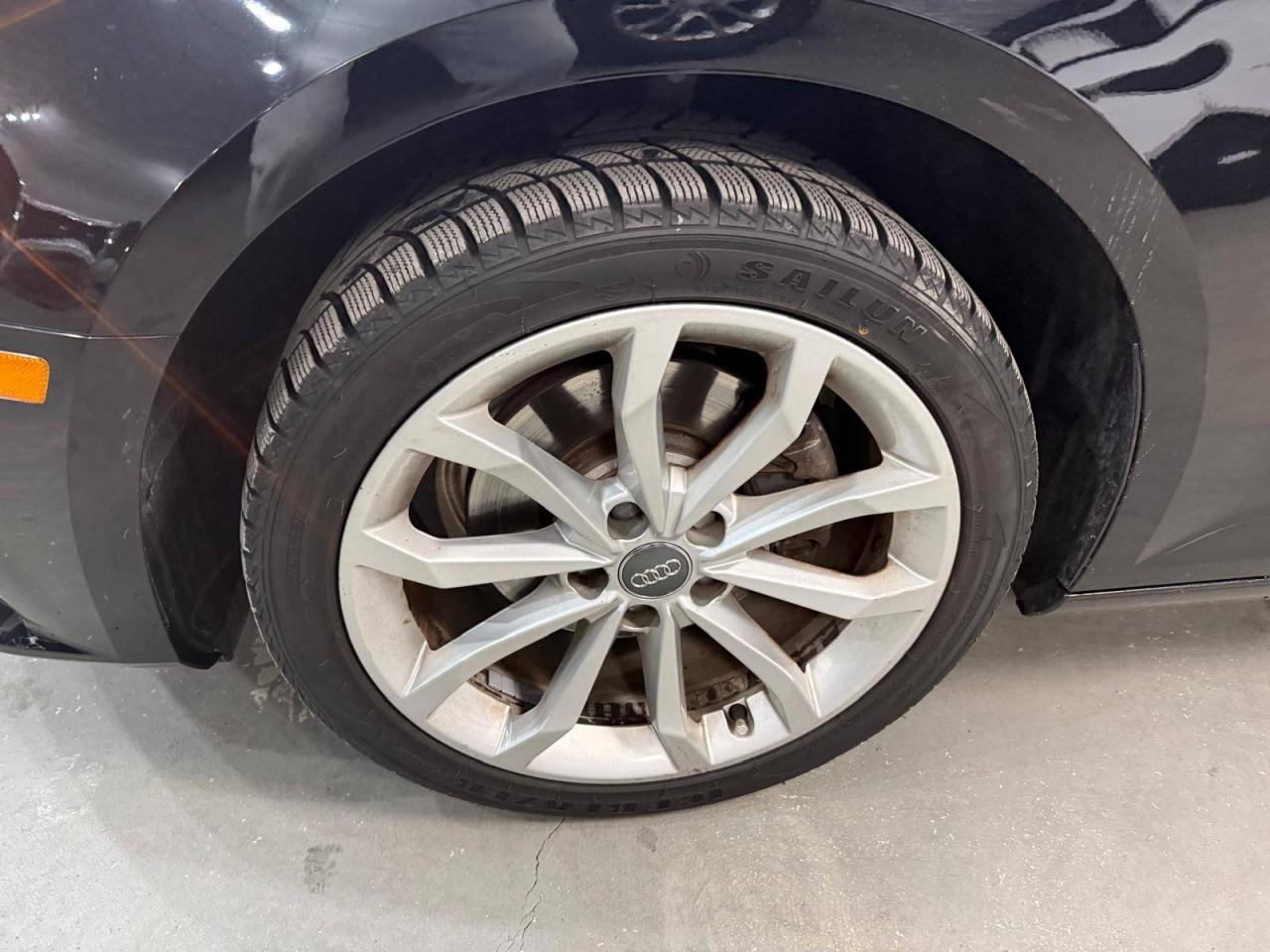 2017 Audi A4 4dr Sdn Auto Progressiv FrontTrak Photo