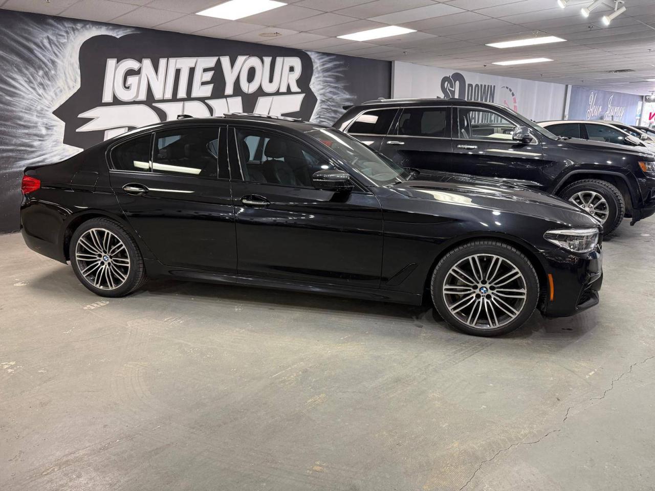 2018 BMW 5 Series 530i xDrive Sedan Photo
