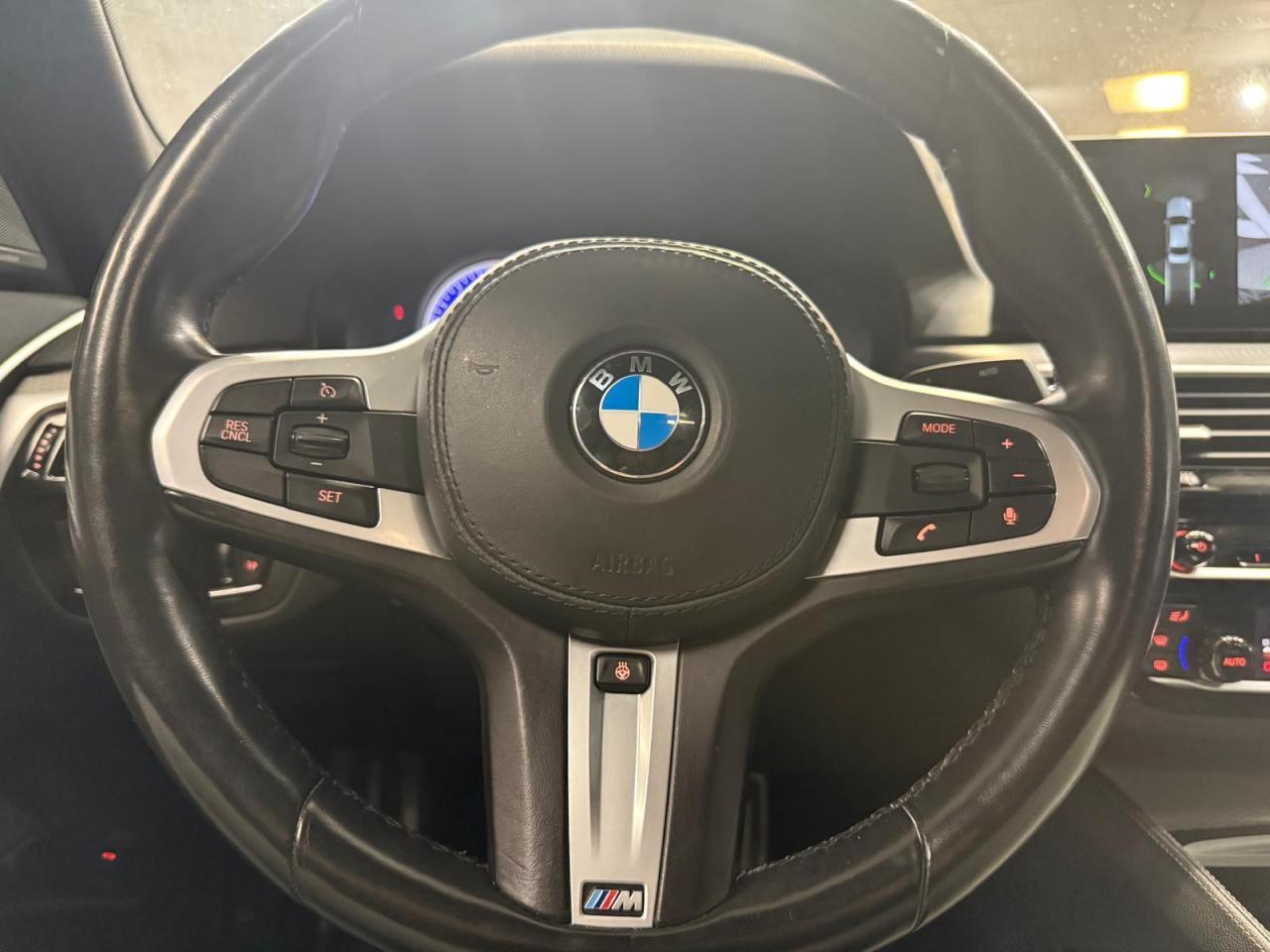 2018 BMW 5 Series 530i xDrive Sedan Photo