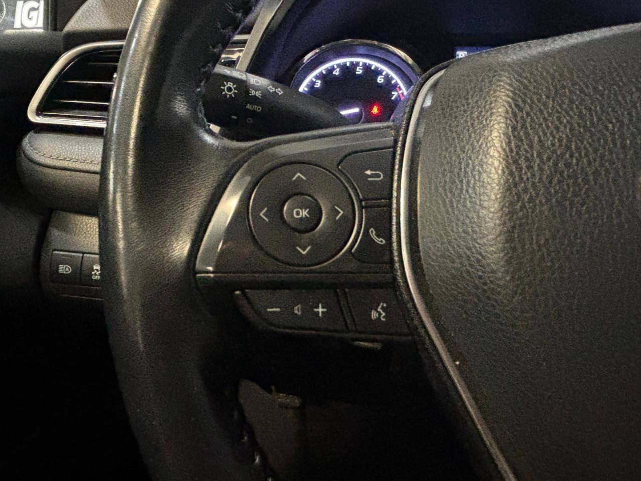 2019 Toyota Camry LE Auto - 18 SERVICE RECORDS $0 % DOWN FINANCE OAC Photo