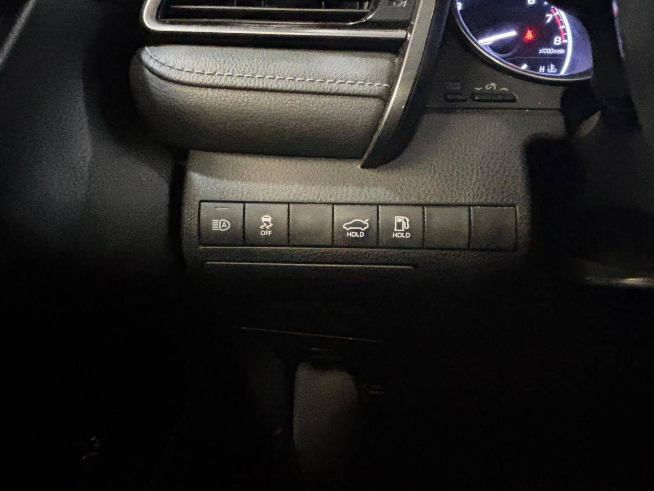 2019 Toyota Camry LE Auto - 18 SERVICE RECORDS $0 % DOWN FINANCE OAC Photo