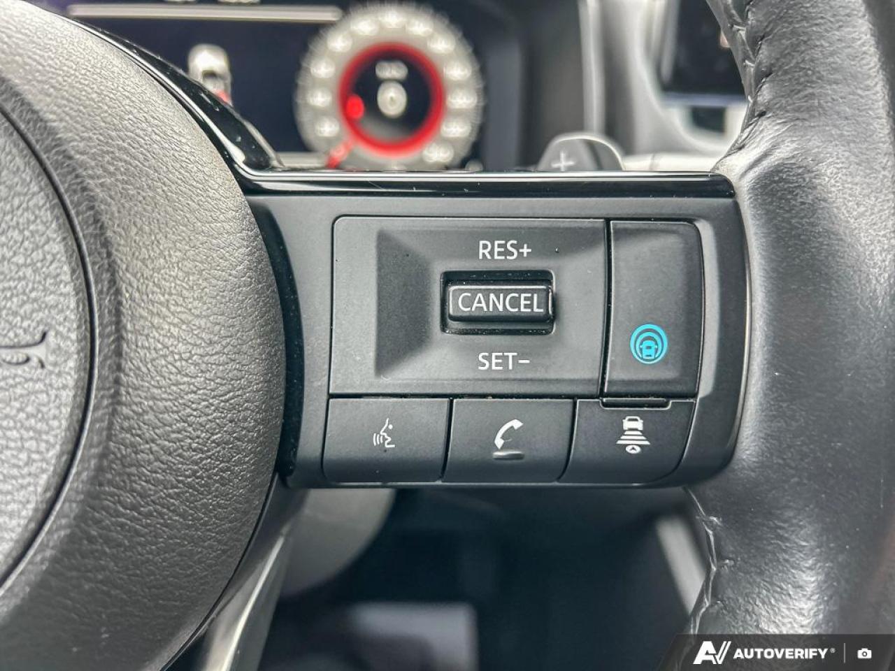 2024 Nissan Rogue SL PANORAMIC SUNROOF | NAVIGATION | HEATED SEATS Photo