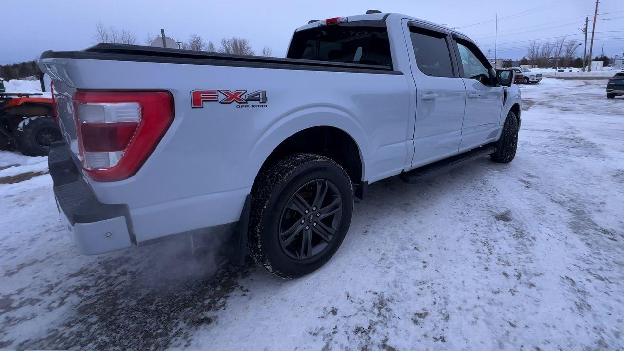 2021 Ford F-150 Lariat 4X4, MOONROOF, NAV, BACK UP CAM, HEATED LEATHER SEATS, HEATED STEERING WHEEL, BACK UP CAM!! Photo