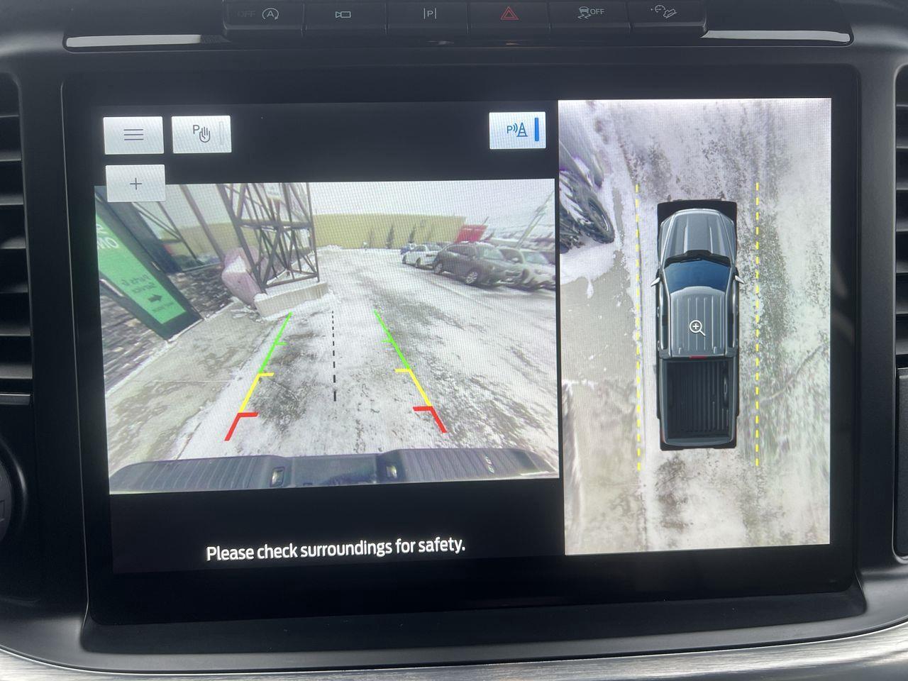 2021 Ford F-150 Lariat 4X4, MOONROOF, NAV, BACK UP CAM, HEATED LEATHER SEATS, HEATED STEERING WHEEL, BACK UP CAM!! Photo