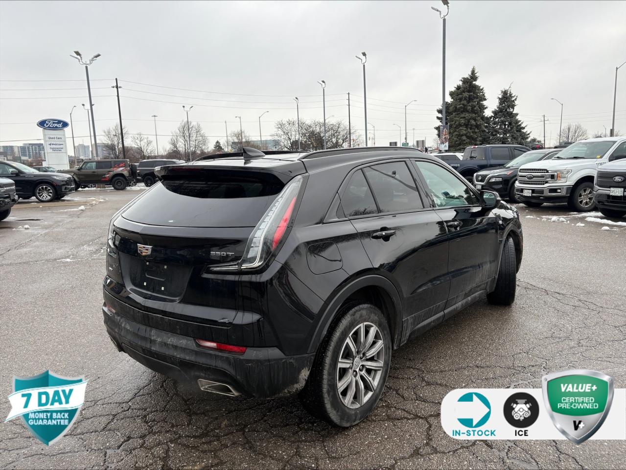 2023 Cadillac XT4 Sport 1SG | NO ACCIDENTS Photo