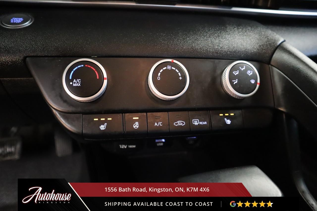 2021 Hyundai Elantra Preferred ONLY 61,400 KM! Photo