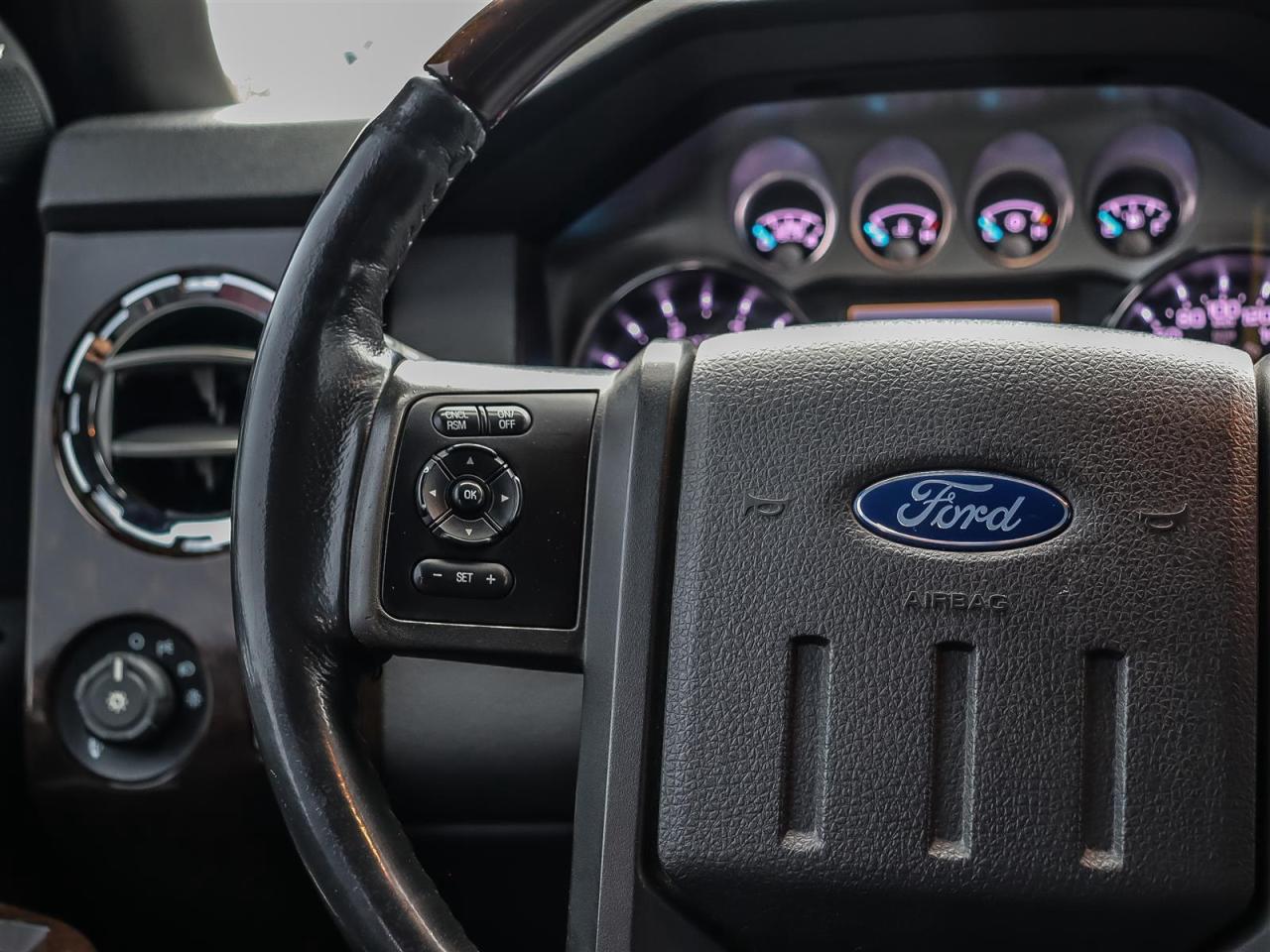 2015 Ford F-250 Lariat You Safety you Save | Platinum Pkg. | Diesel | Leather | Photo