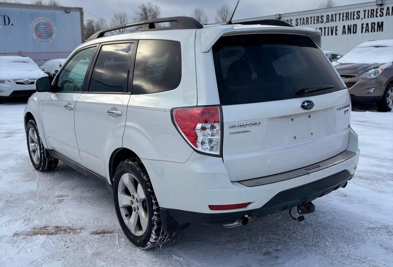 2011 Subaru Forester X Limited Photo