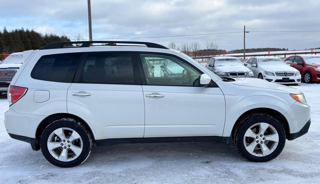 2011 Subaru Forester X Limited Photo