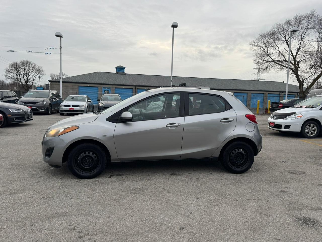 2011 Mazda MAZDA2 GX Photo