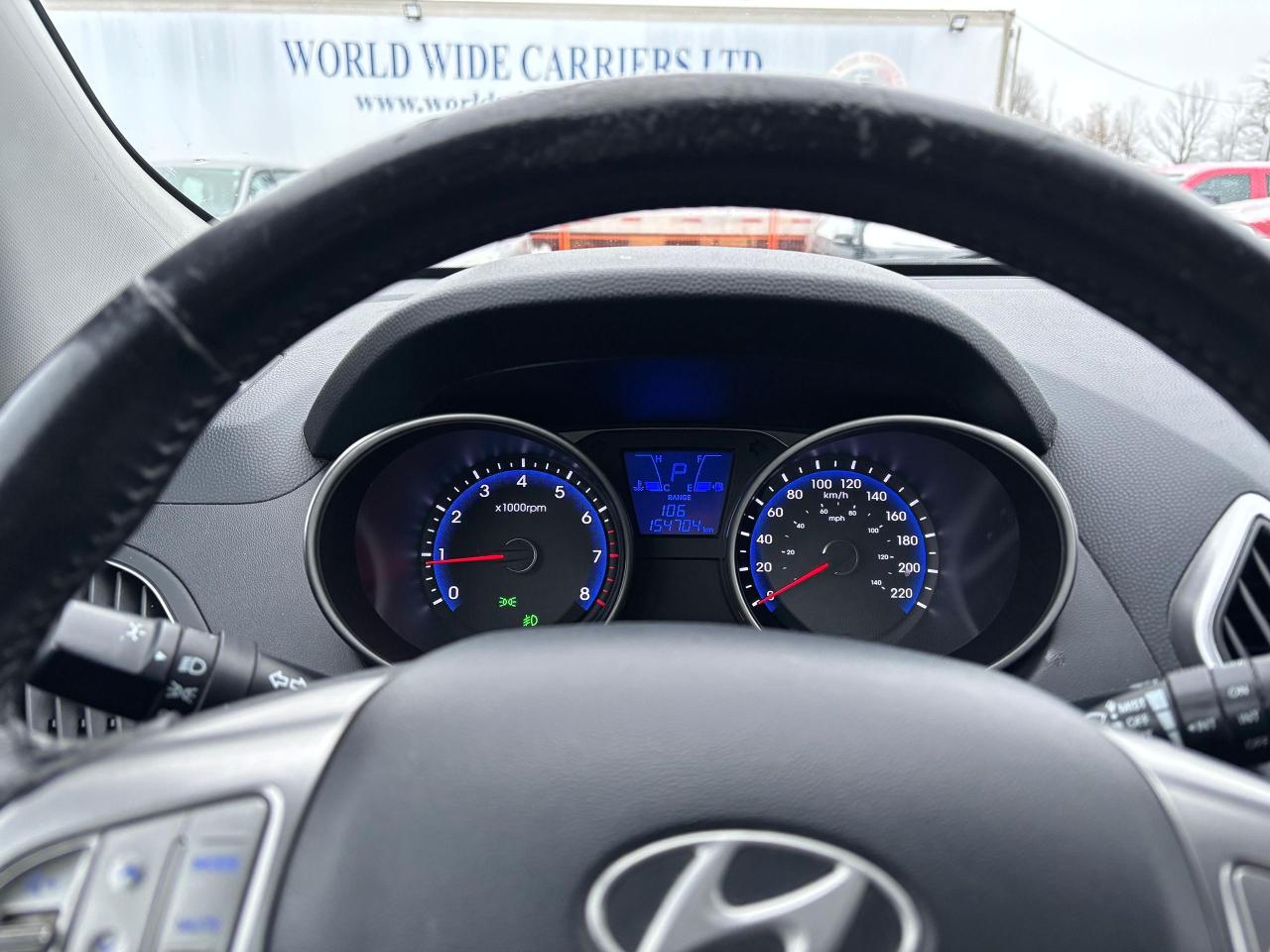 2011 Hyundai Tucson GLS Photo2