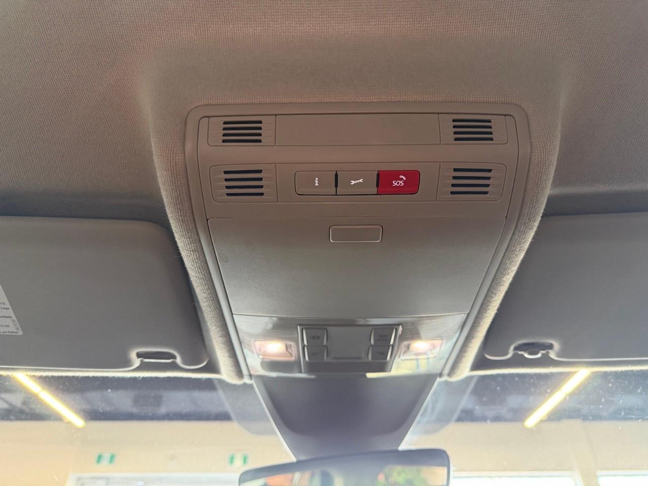 2024 Volkswagen Tiguan SE Photo