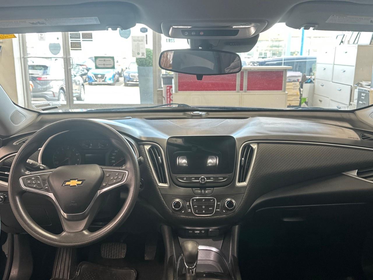 2023 Chevrolet Malibu 1LT Photo