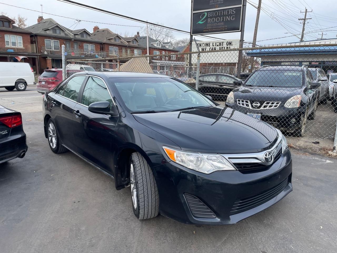 2012 Toyota Camry LE *NAV, SAFETY, 1Y WARRANTY ENGINE & TRAN* Photo