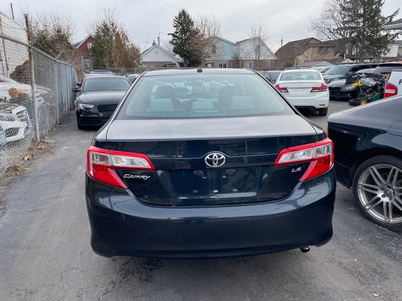 2012 Toyota Camry LE *NAV, SAFETY, 1Y WARRANTY ENGINE & TRAN* Photo4