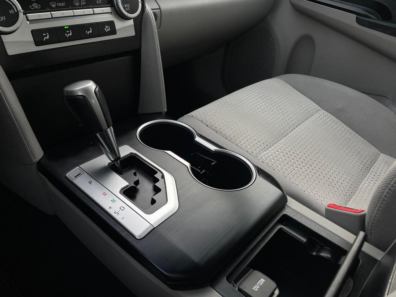 2012 Toyota Camry LE *NAV, SAFETY, 1Y WARRANTY ENGINE & TRAN* Photo