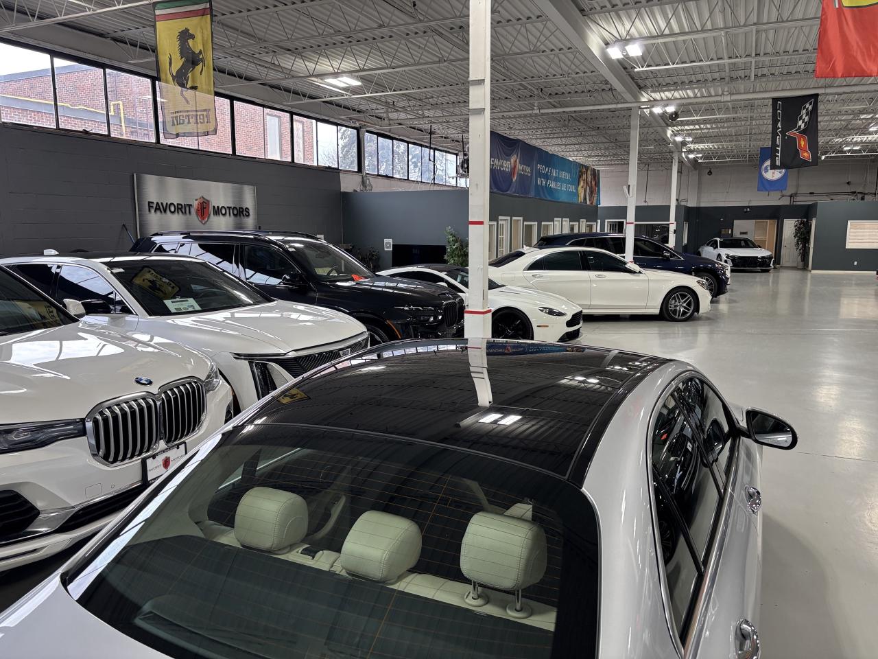 2021 Mercedes-Benz C-Class C300|4MATIC|AMGPKG|NAV|WOOD|CREAMLEATHER|SUNROOF|+ Photo4