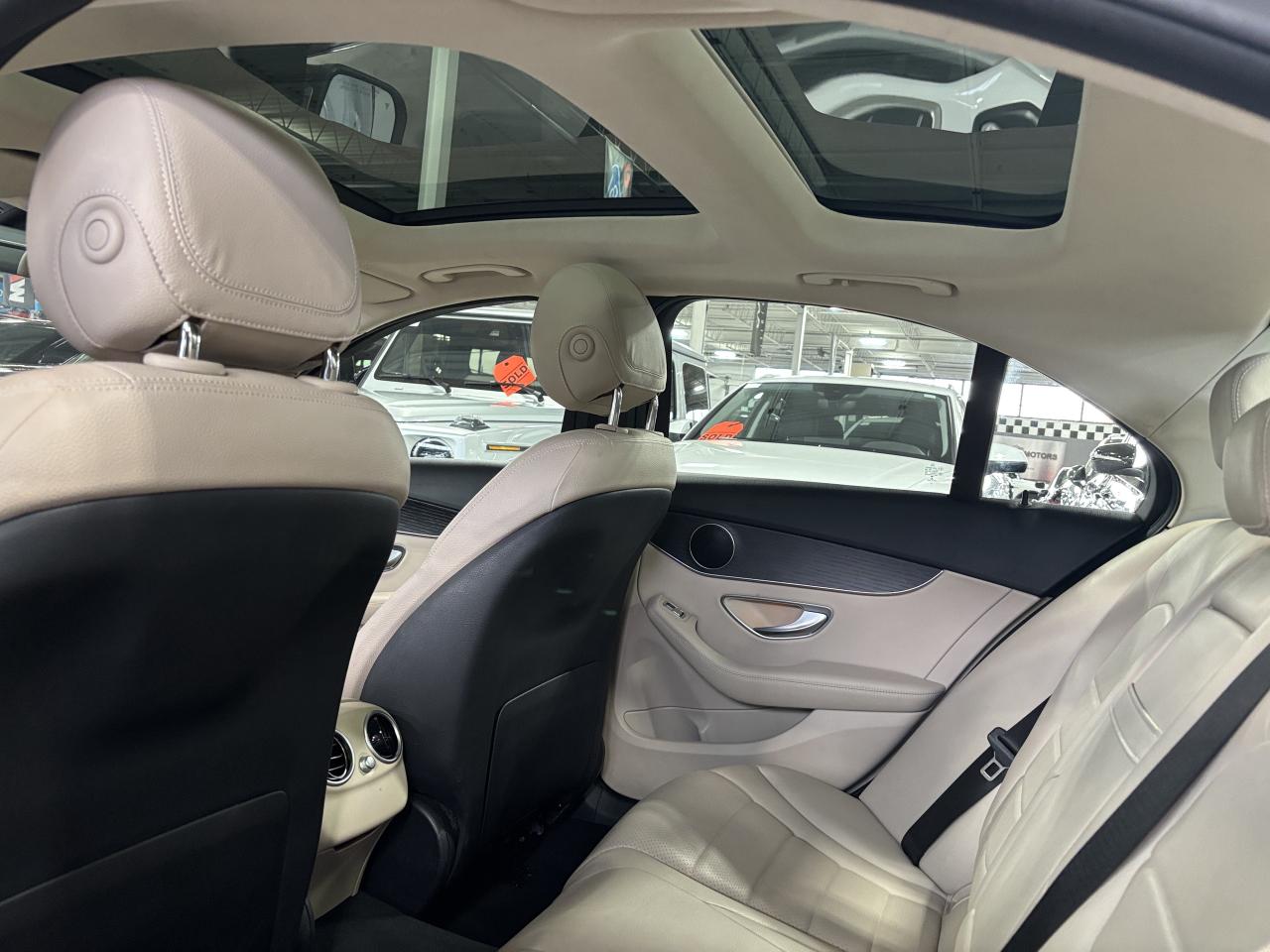 2021 Mercedes-Benz C-Class C300|4MATIC|AMGPKG|NAV|WOOD|CREAMLEATHER|SUNROOF|+ Photo